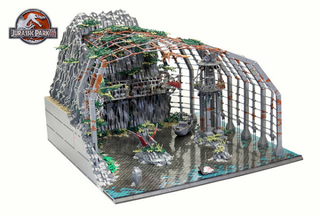 Illustration for article titled This Jurassic Park Lego Diorama Combines All Four Movies Into One Massive Display